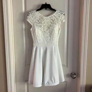 B. Smart Lace Dress